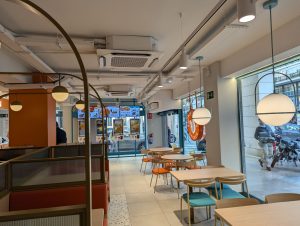 PXL 20241203 130438000